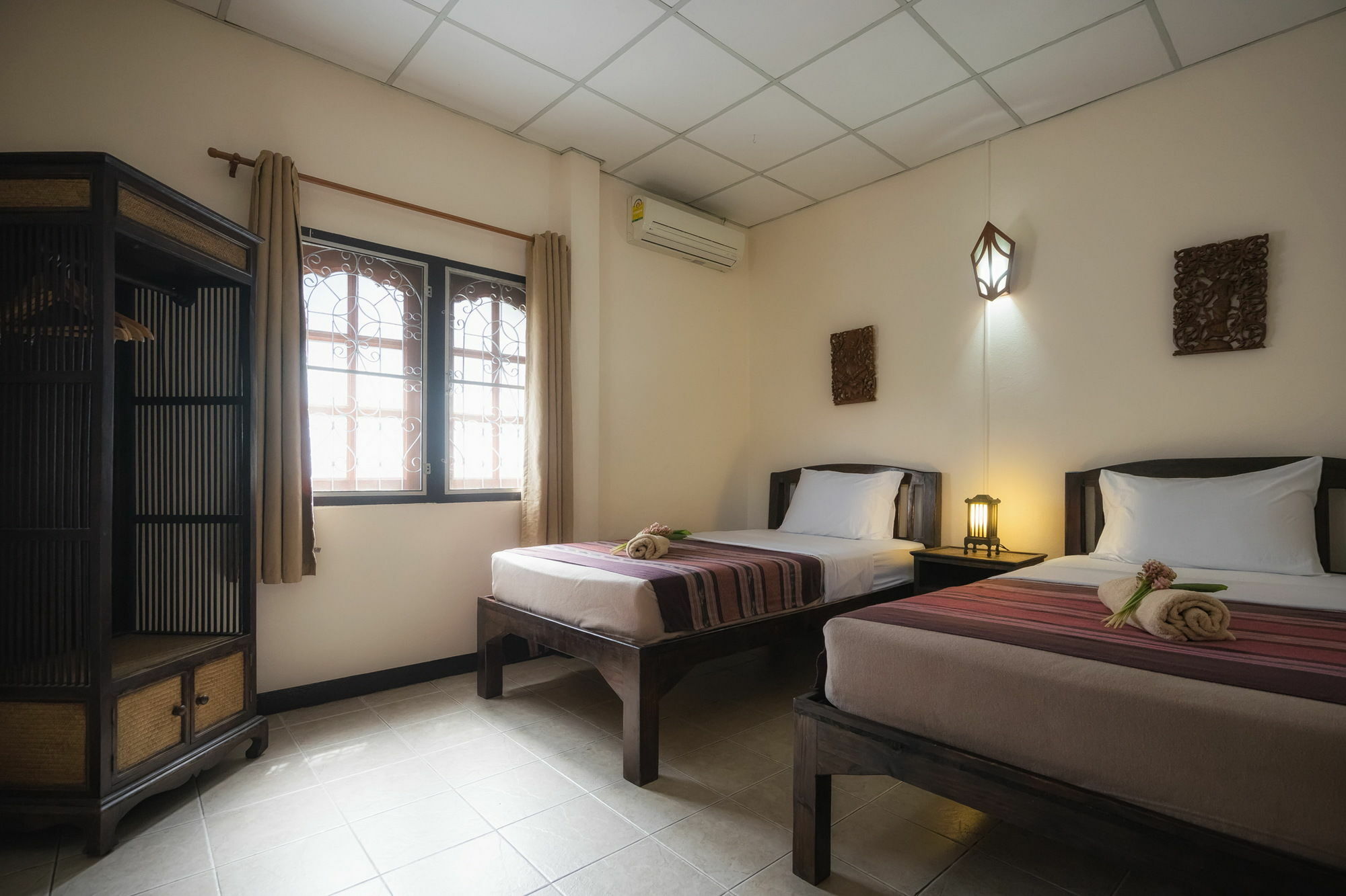 Luna Guesthouse 2 Chiang Mai Ngoại thất bức ảnh